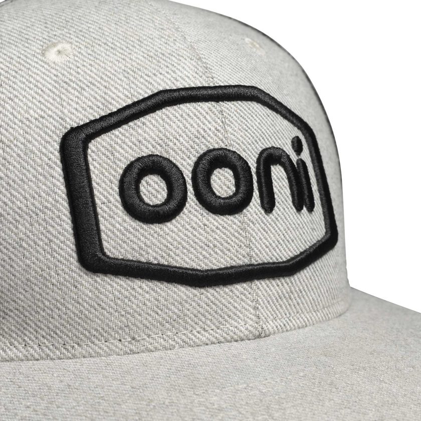 Ooni Logo Gray & Black Mesh Snapback