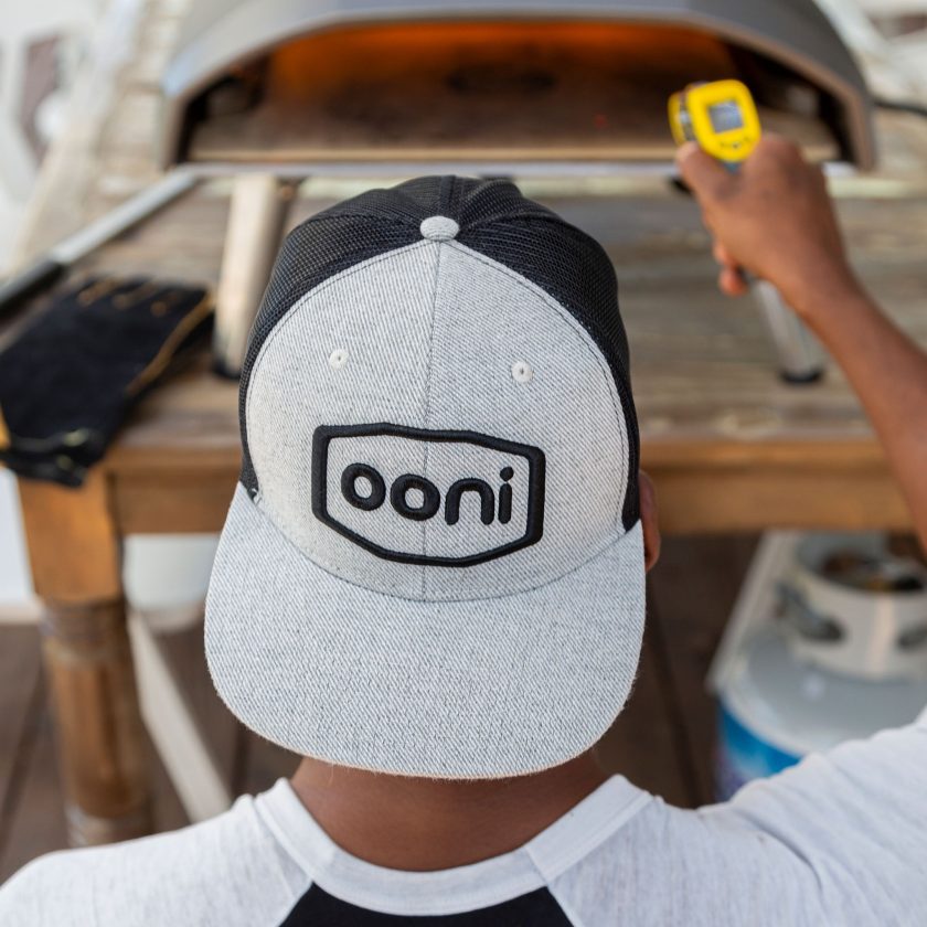 Ooni Logo Gray & Black Mesh Snapback